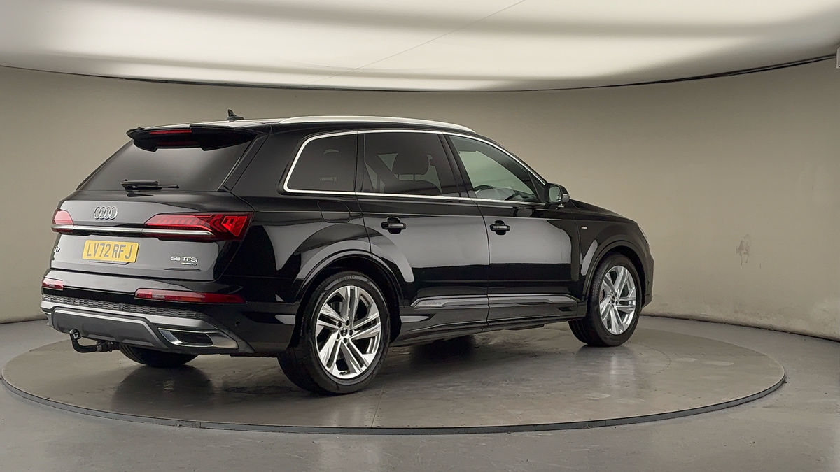 Audi Q7 Image 21