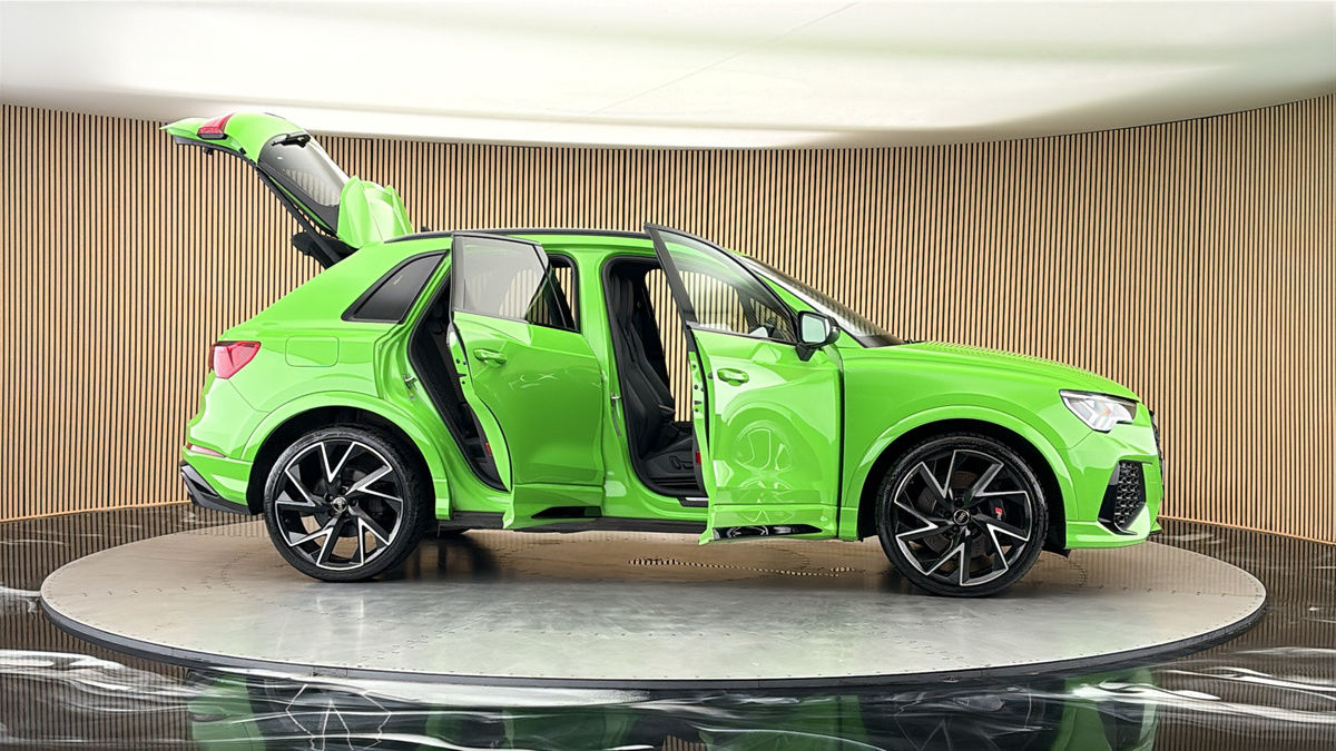 More views of Audi RS Q3