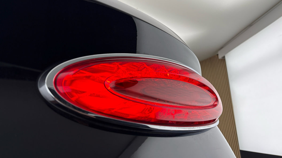 Bentley Bentayga Image 46