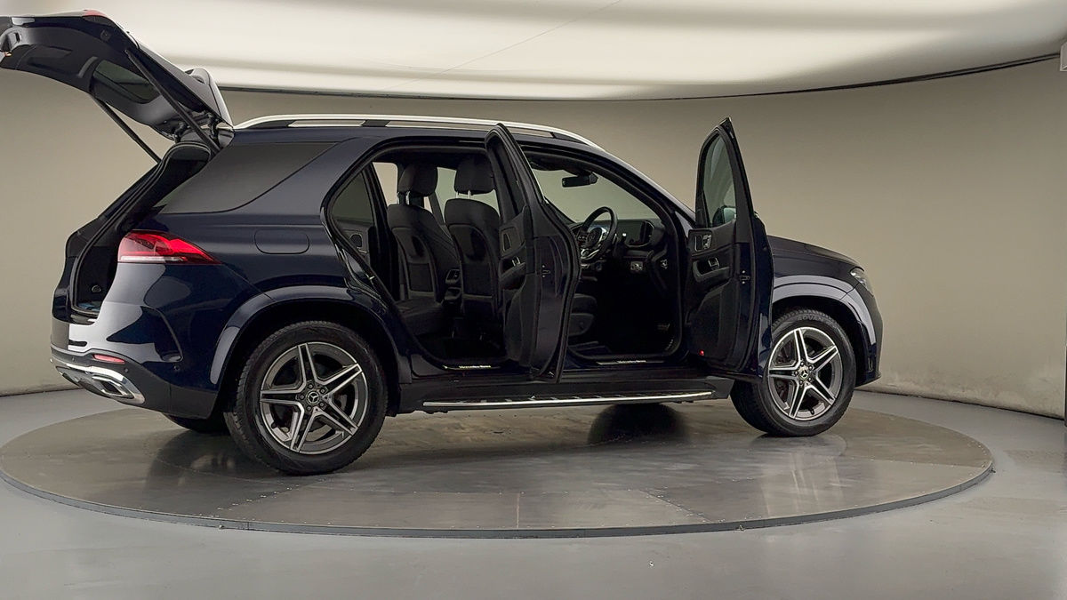 More views of Mercedes-Benz GLE