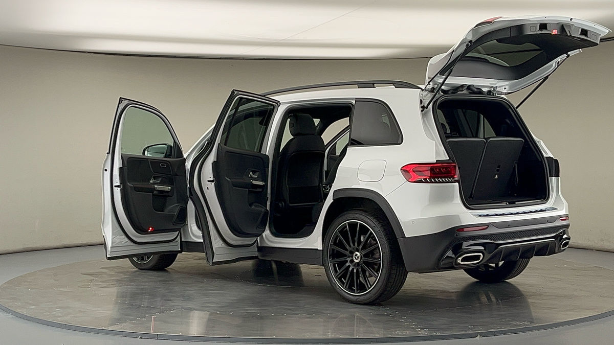 More views of Mercedes-Benz GLB
