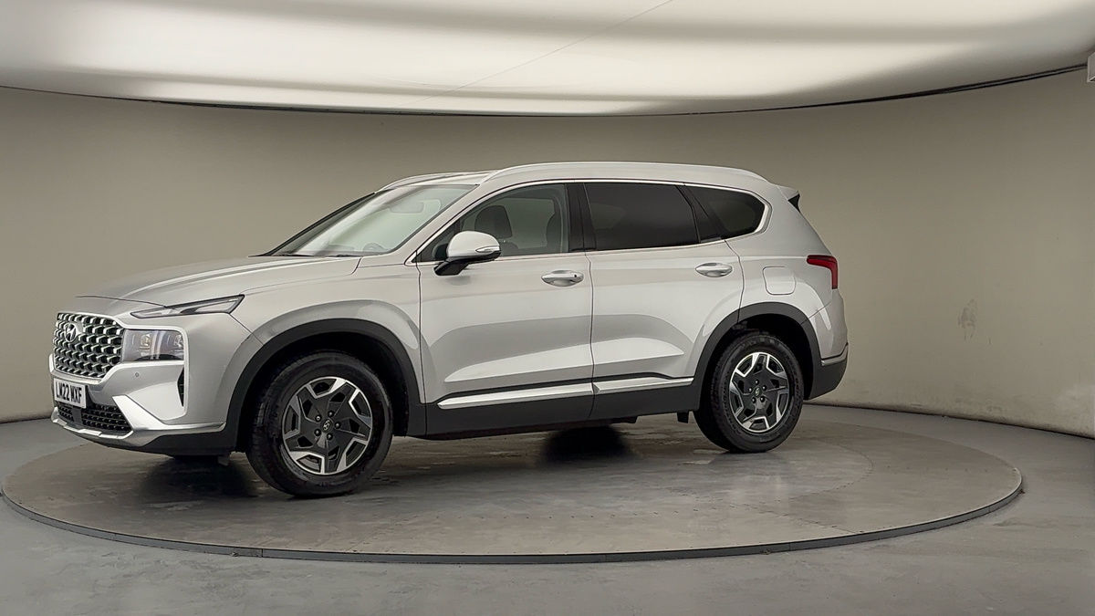 More views of Hyundai Santa Fe