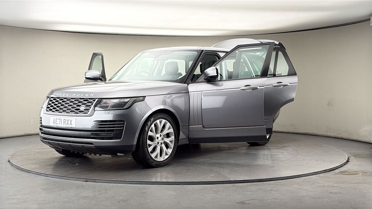 More views of Land Rover Range Rover