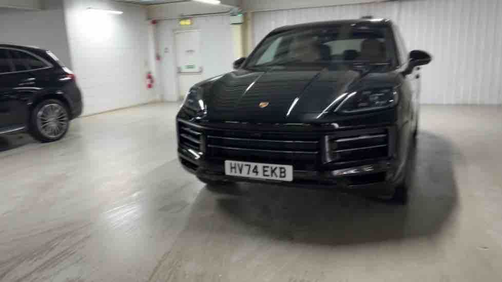More views of Porsche Cayenne