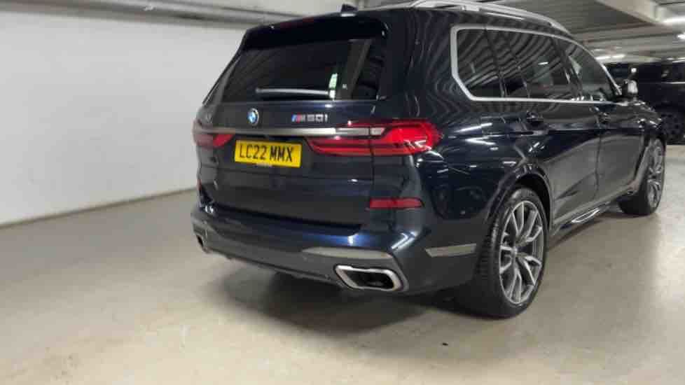 More views of BMW X7