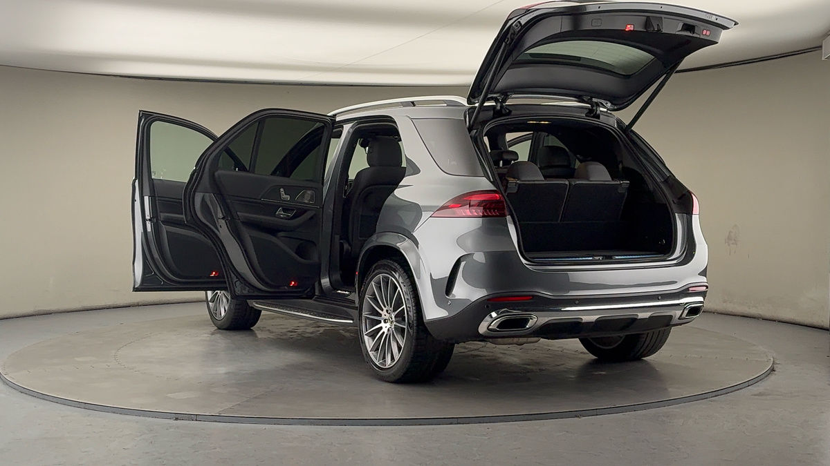 Mercedes-Benz GLE Image 23