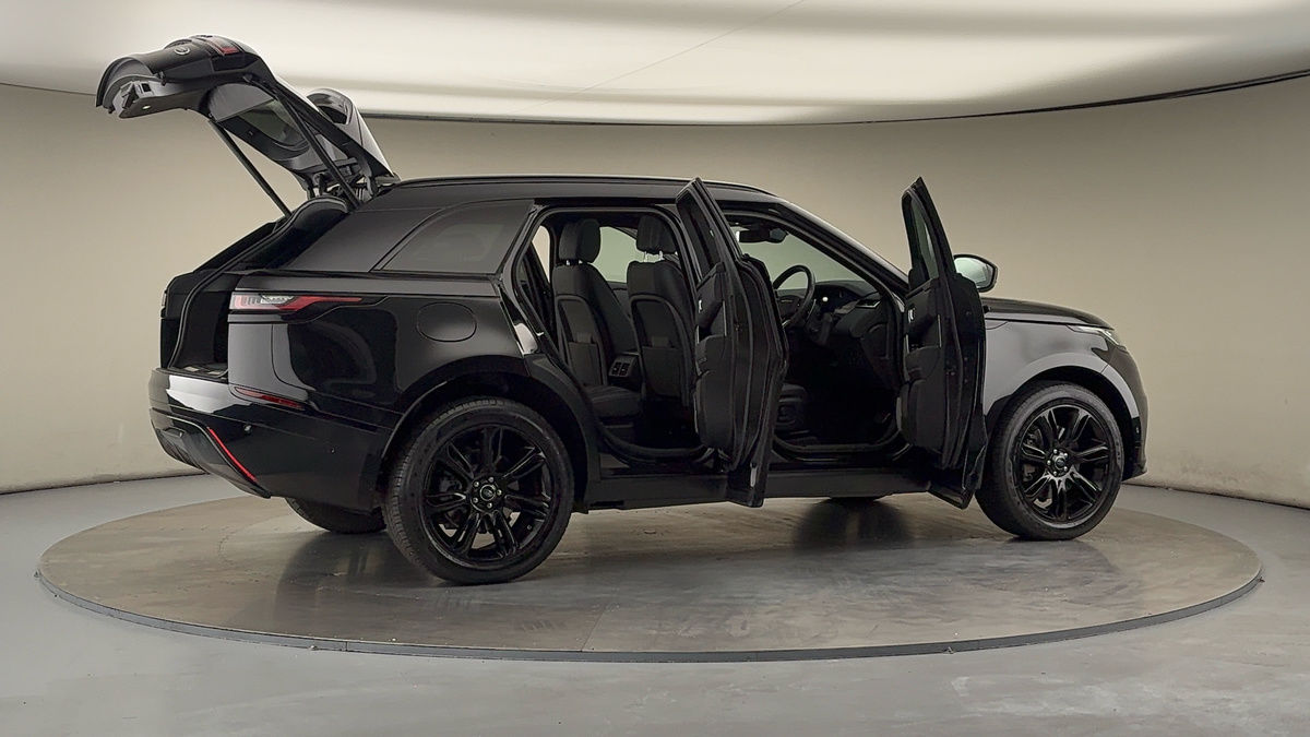 More views of Land Rover Range Rover Velar