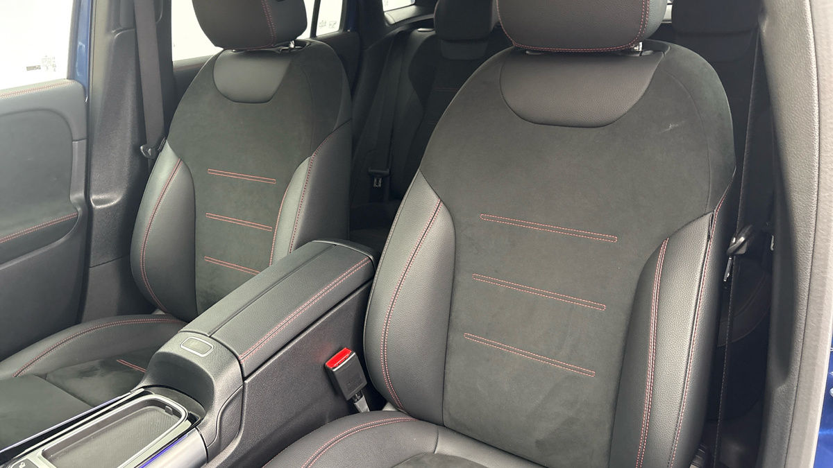 Mercedes-Benz GLA Image 7