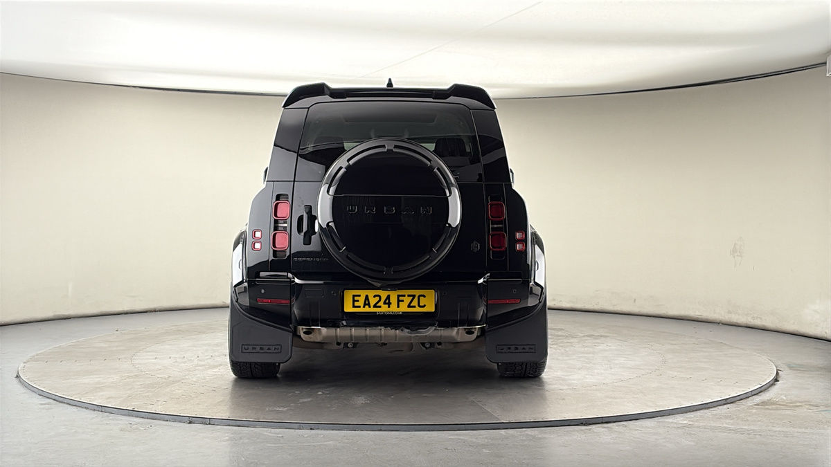 Land Rover Defender 110 Urban Image 4