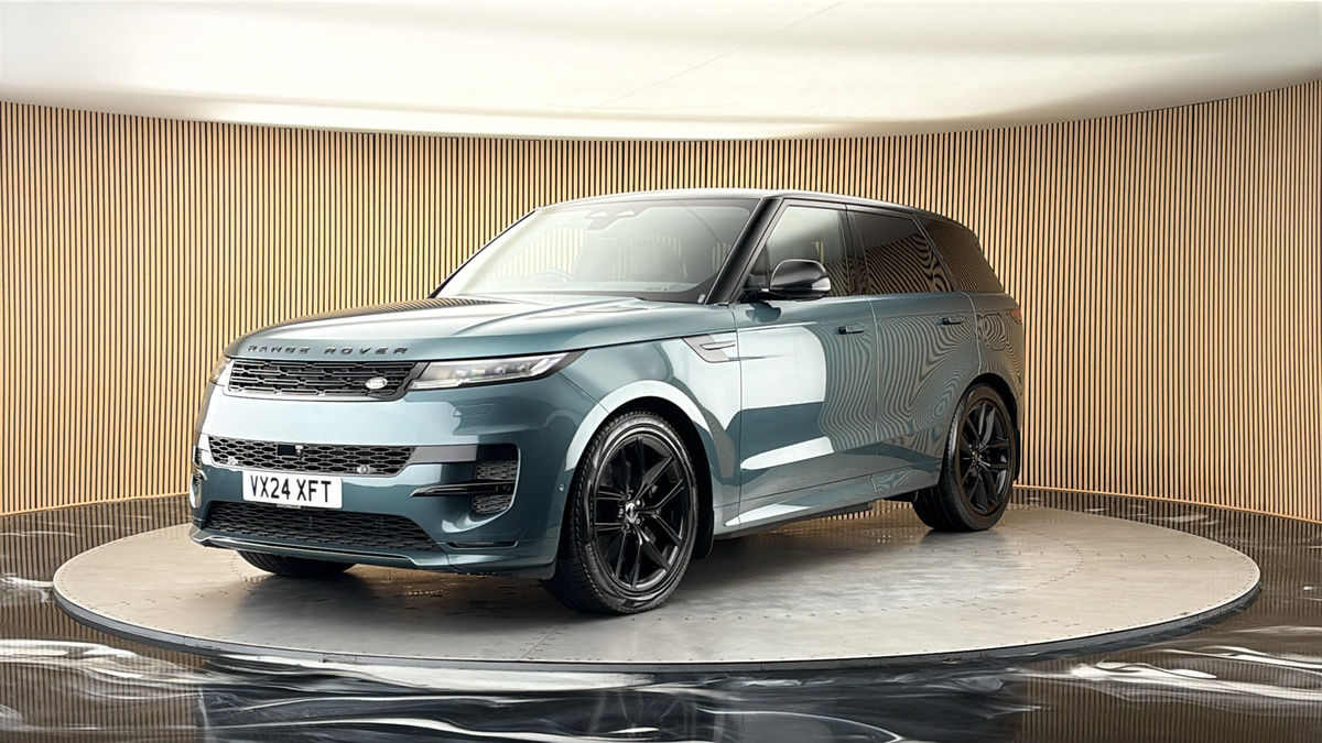 More views of Land Rover Range Rover Sport