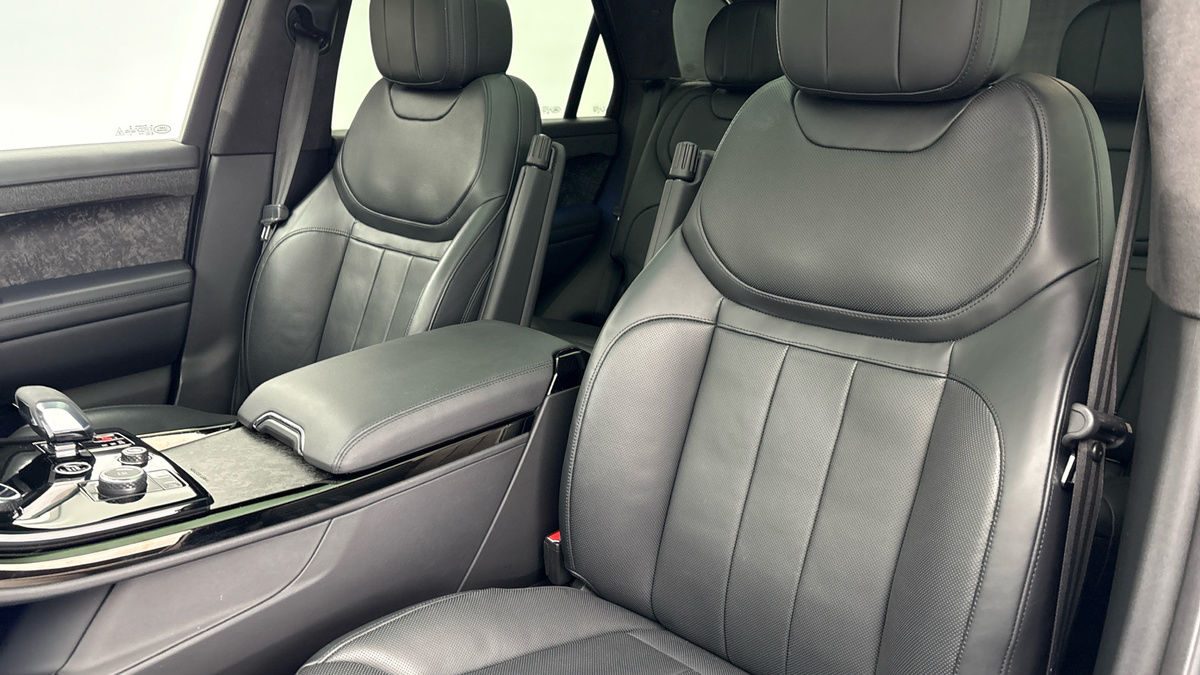 Land Rover Range Rover Sport Image 7