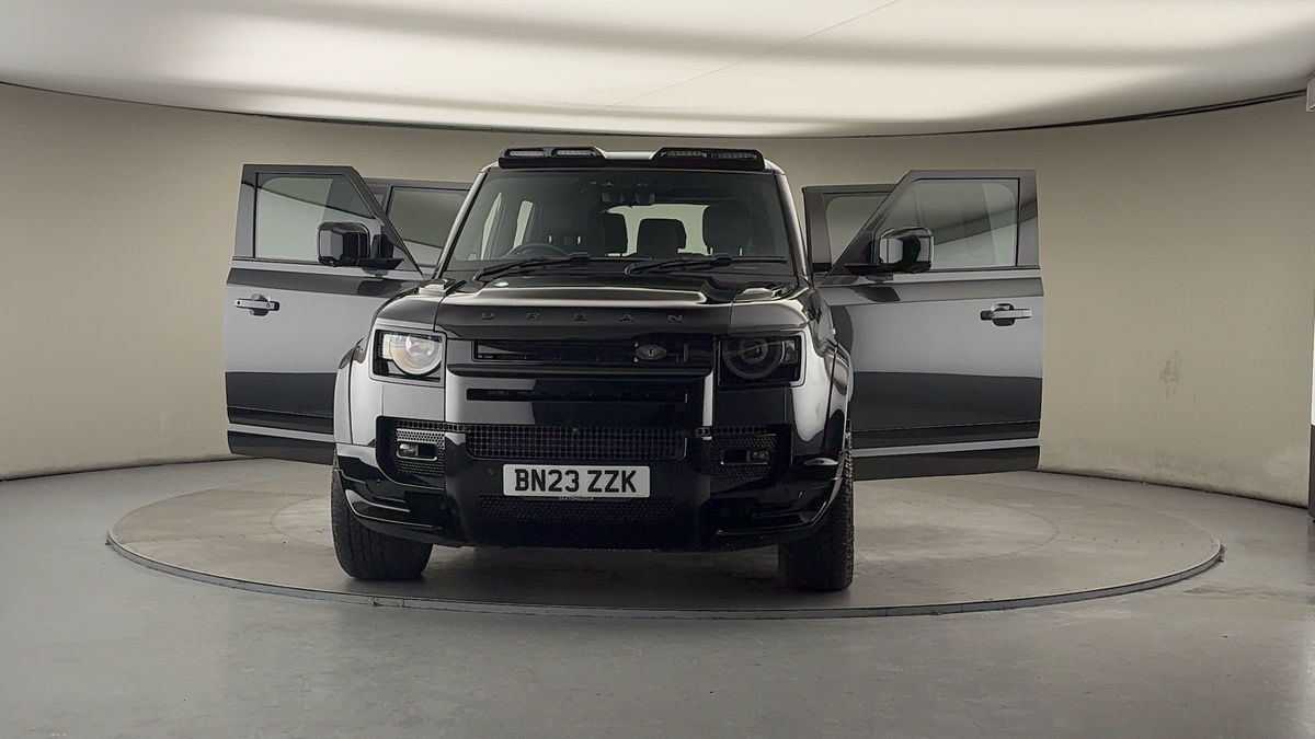 More views of Land Rover Defender 130