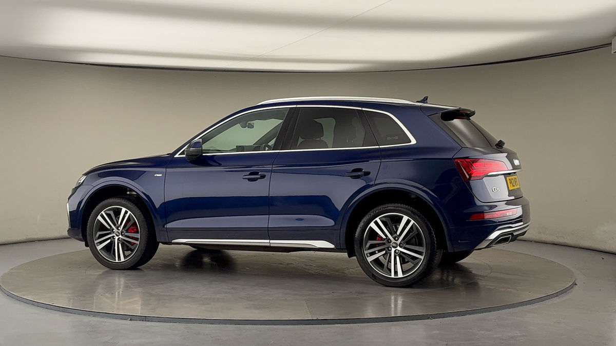 More views of Audi Q5