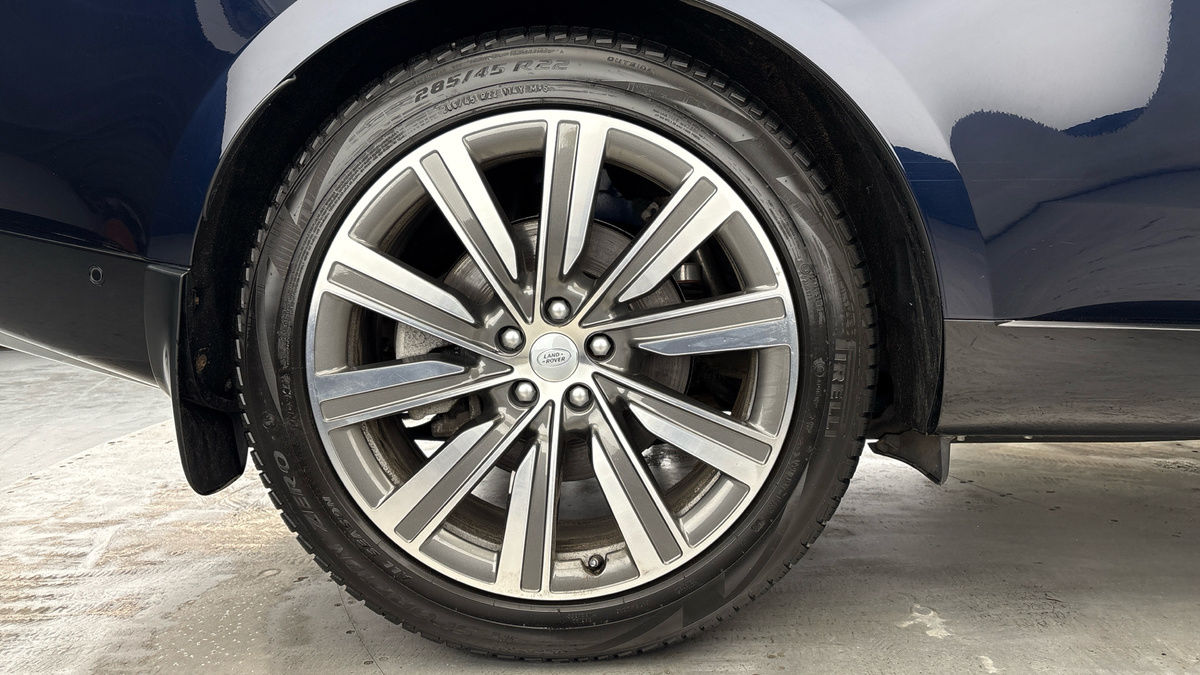 Land Rover Range Rover Image 10