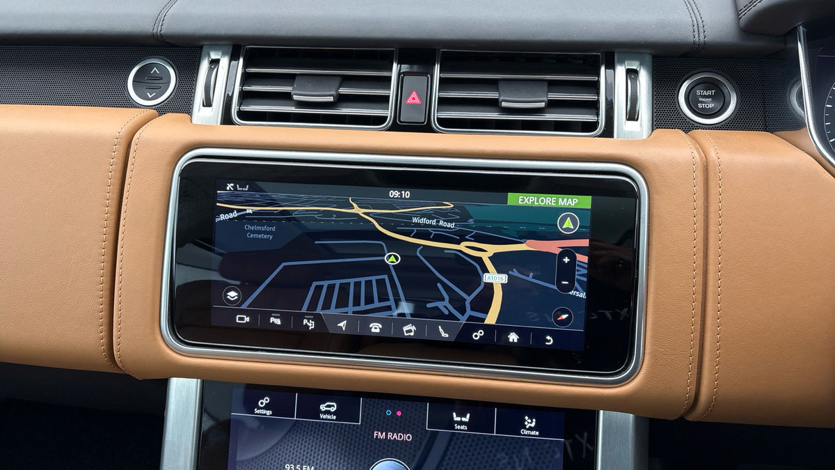 Land Rover Range Rover Image 17