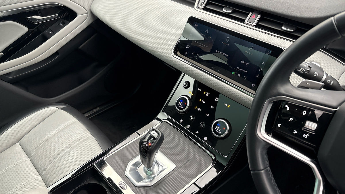 Land Rover Range Rover Evoque Image 18