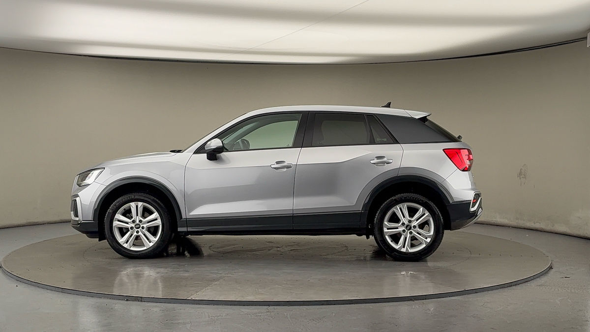 More views of Audi Q2