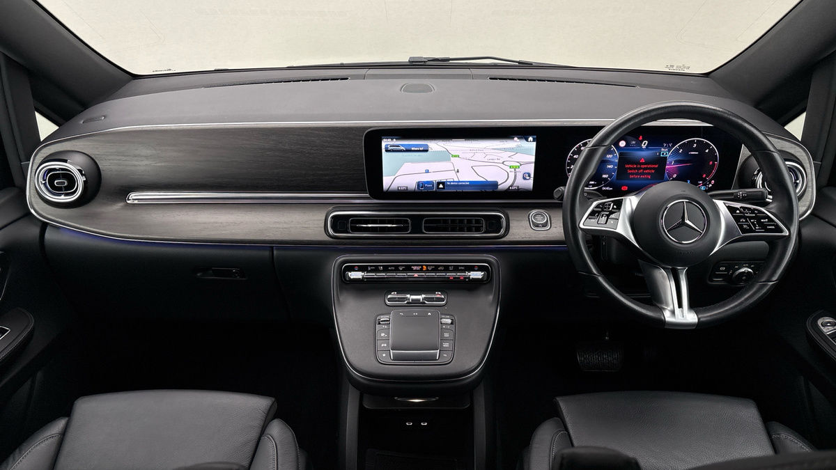Mercedes-Benz V Class Image 12