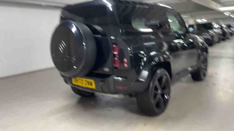More views of Land Rover Defender 90