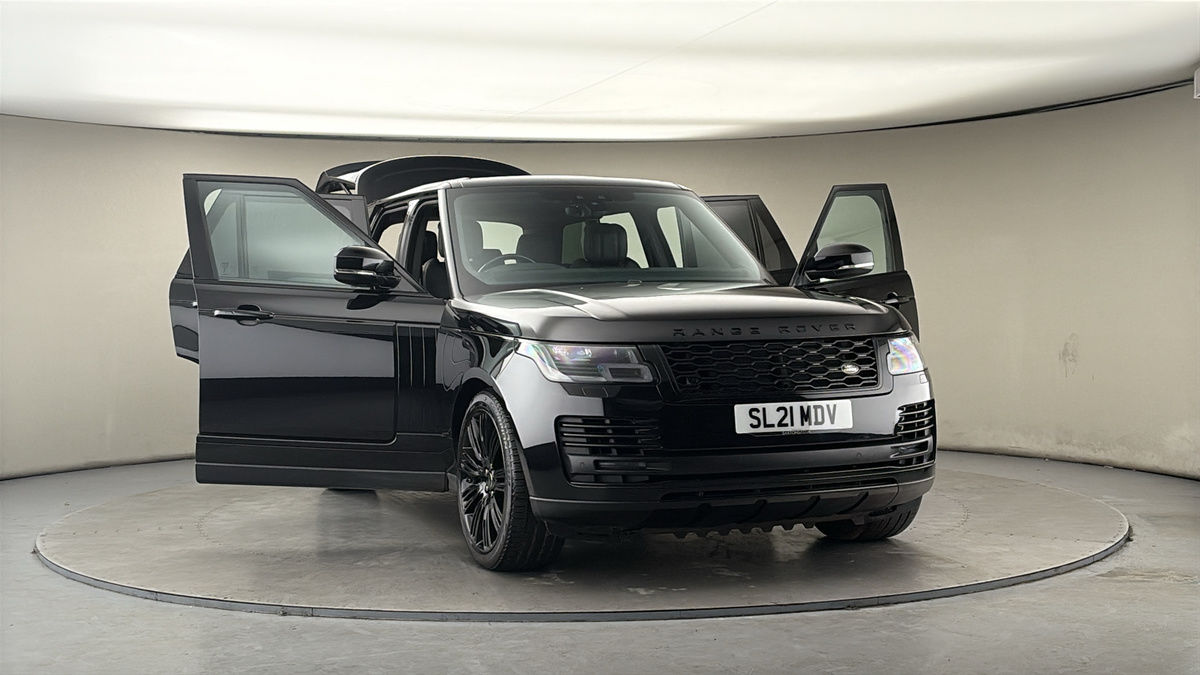 More views of Land Rover Range Rover