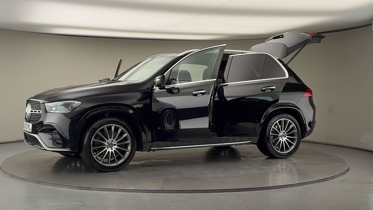 More views of Mercedes-Benz GLE