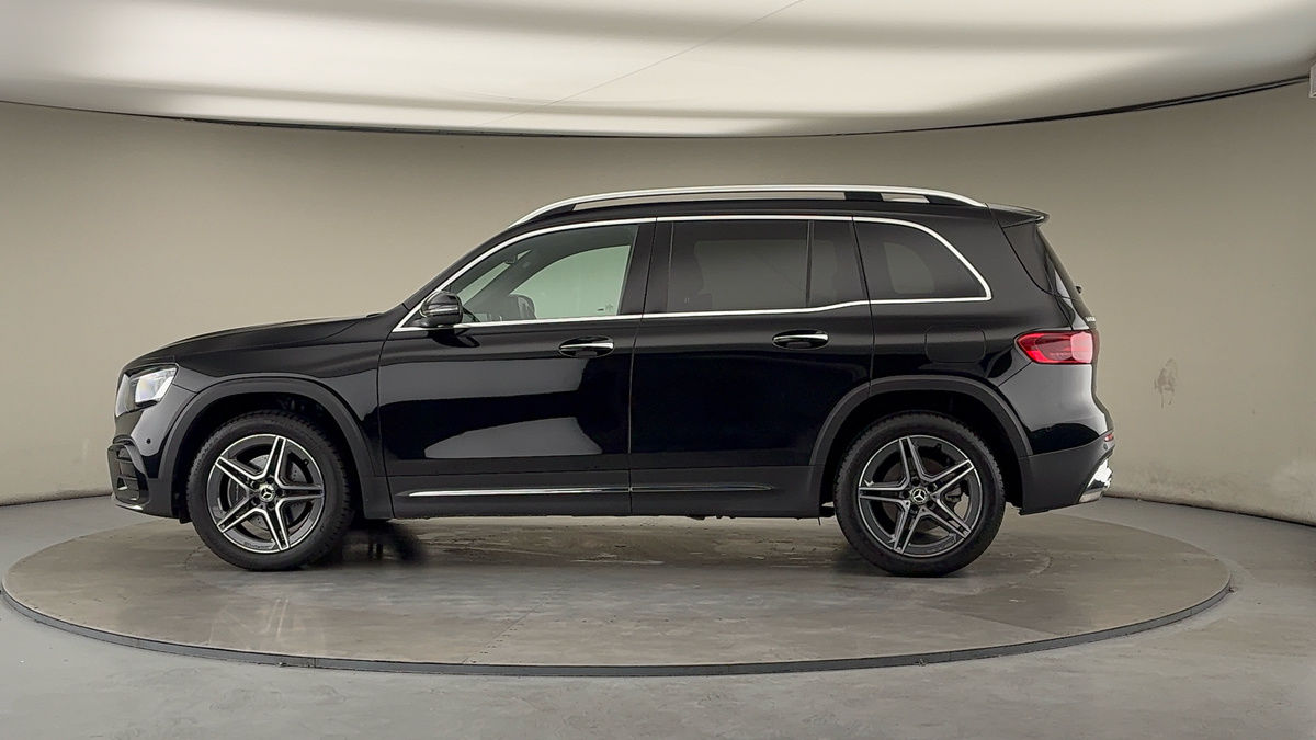 More views of Mercedes-Benz GLB