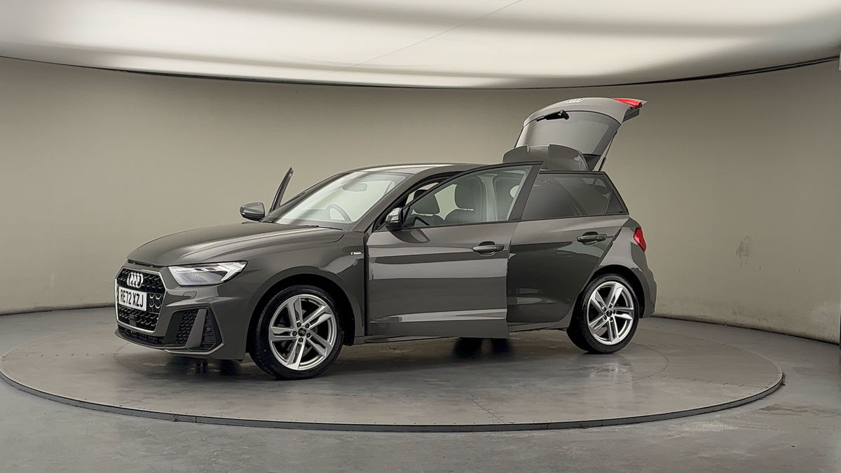 More views of Audi A1