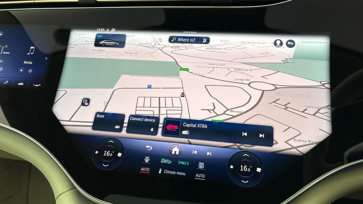 Mercedes-Benz EQS Image 17