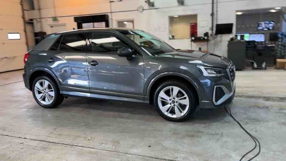 More views of Audi Q2