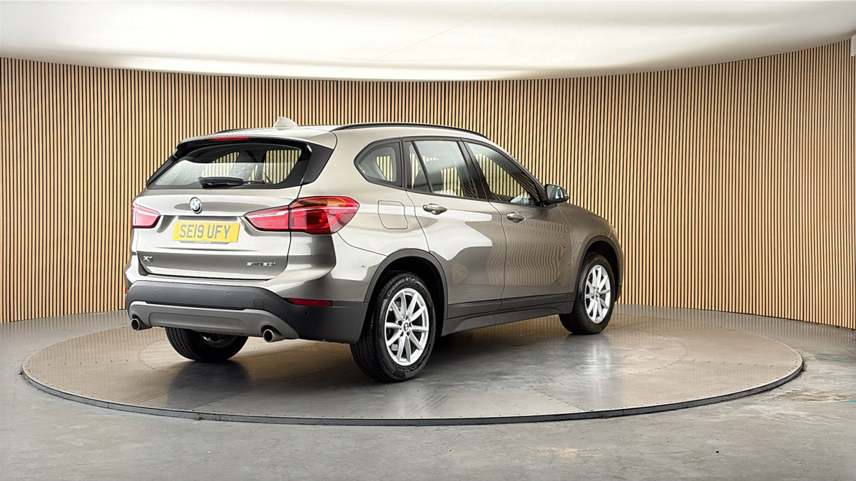 More views of BMW X1