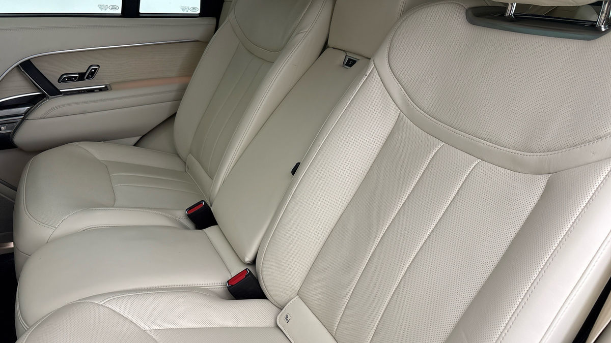 Land Rover Range Rover Image 8