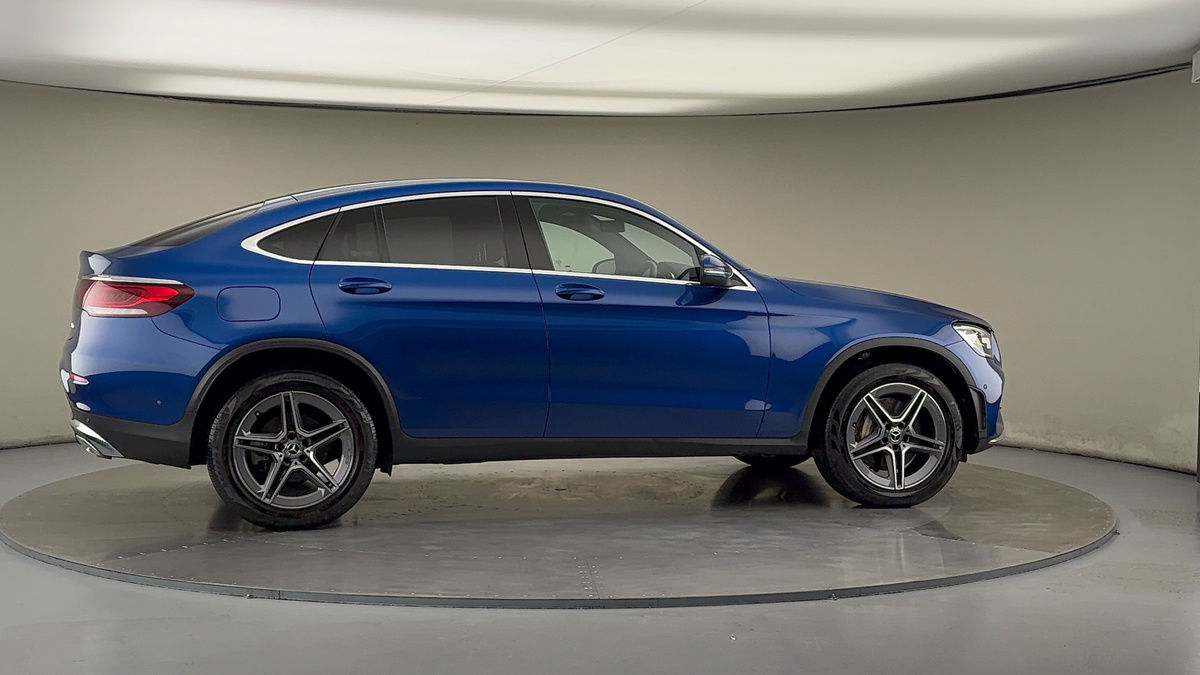 More views of Mercedes-Benz GLC