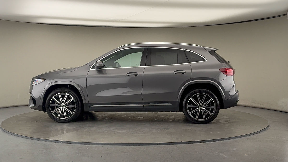 More views of Mercedes-Benz EQA