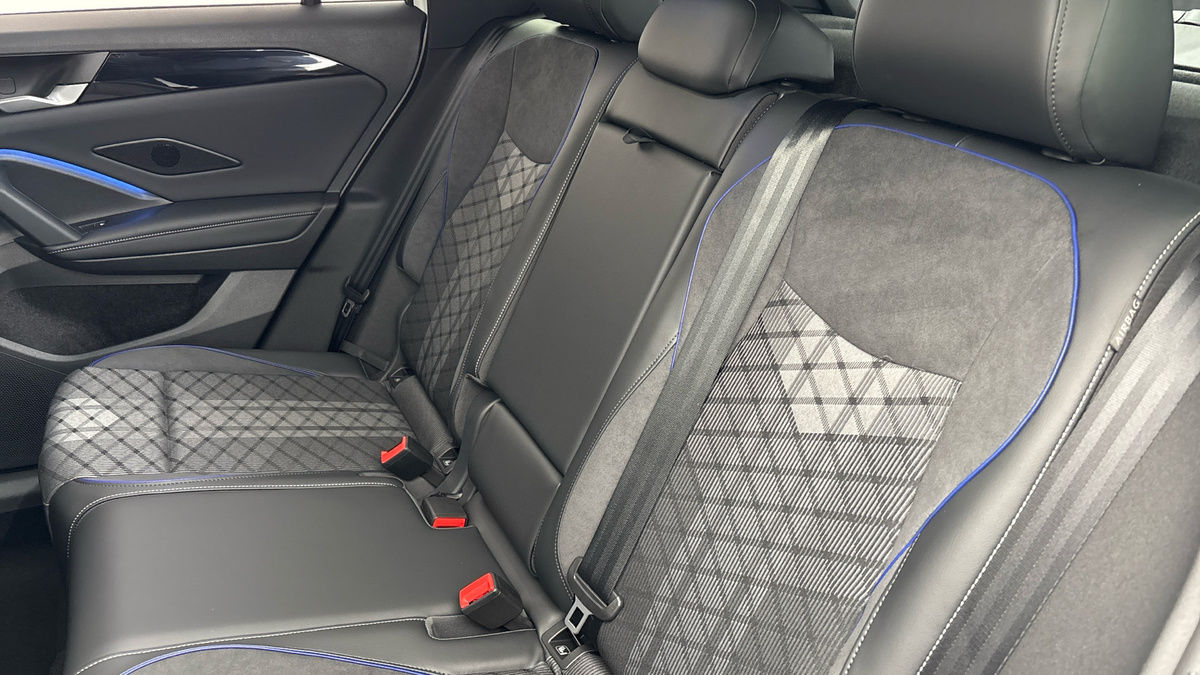 Volkswagen Tiguan Image 8