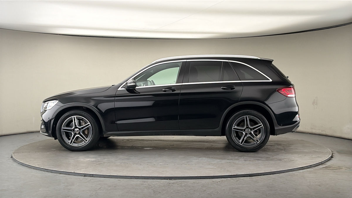 Mercedes-Benz GLC Image 15