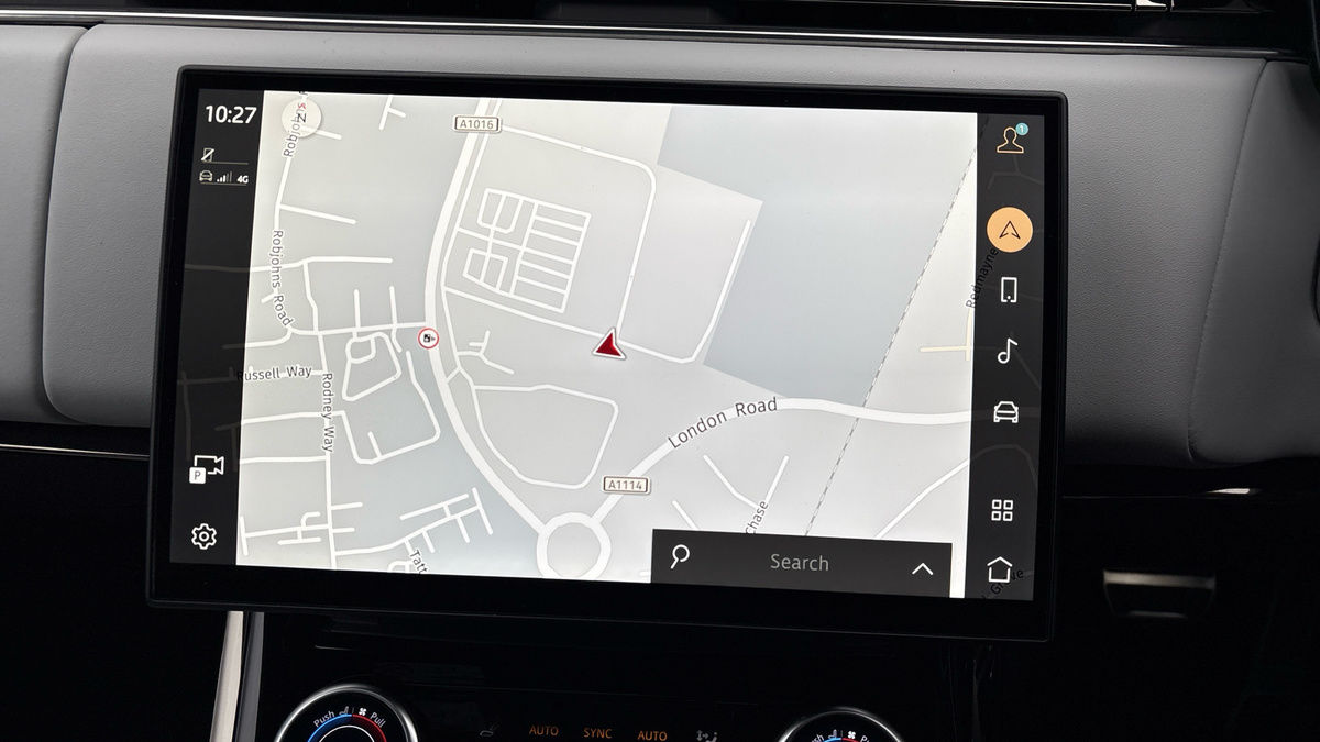 Land Rover Range Rover Sport Image 17