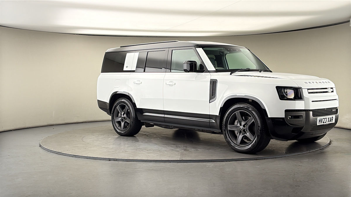 More views of Land Rover Defender 130