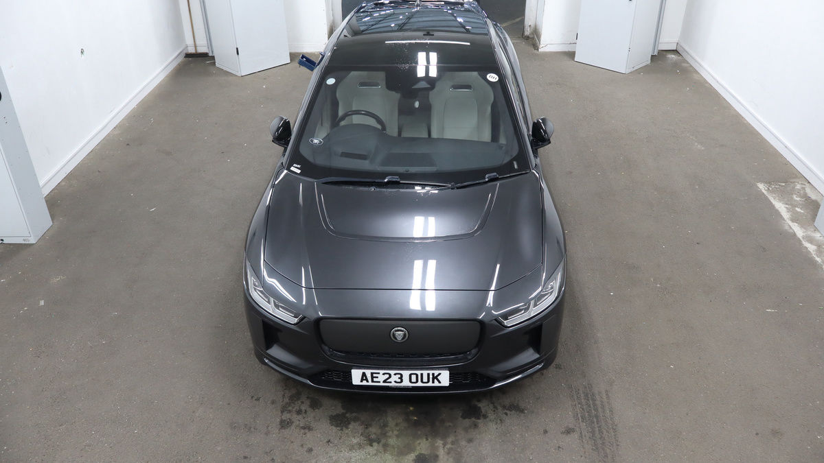 Jaguar I-PACE Image 7