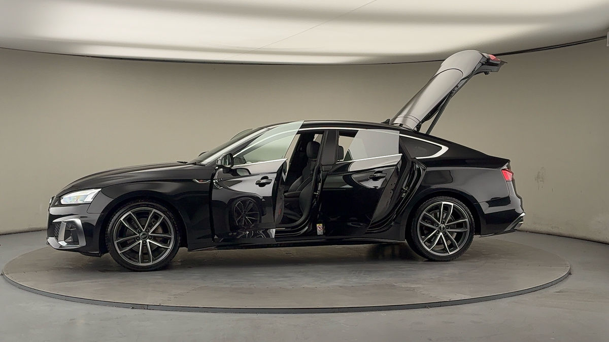 More views of Audi A5