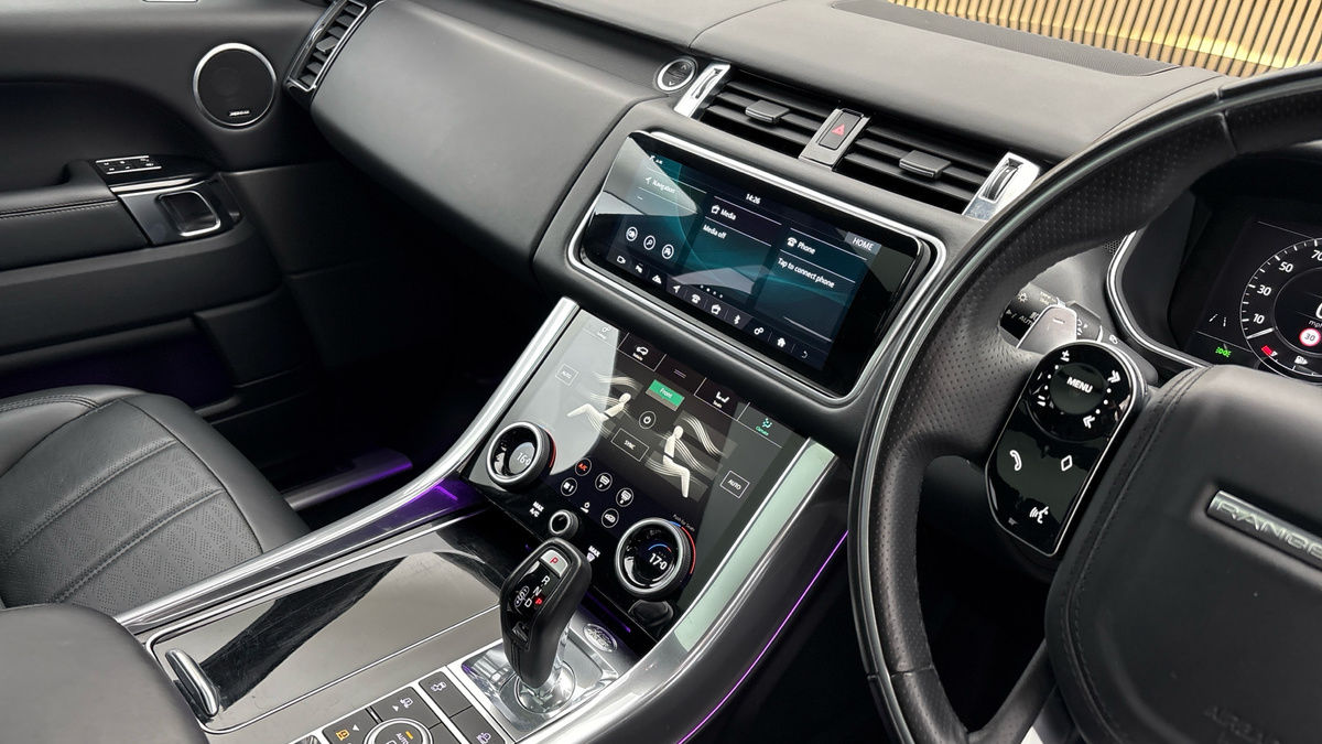 Land Rover Range Rover Sport Image 18
