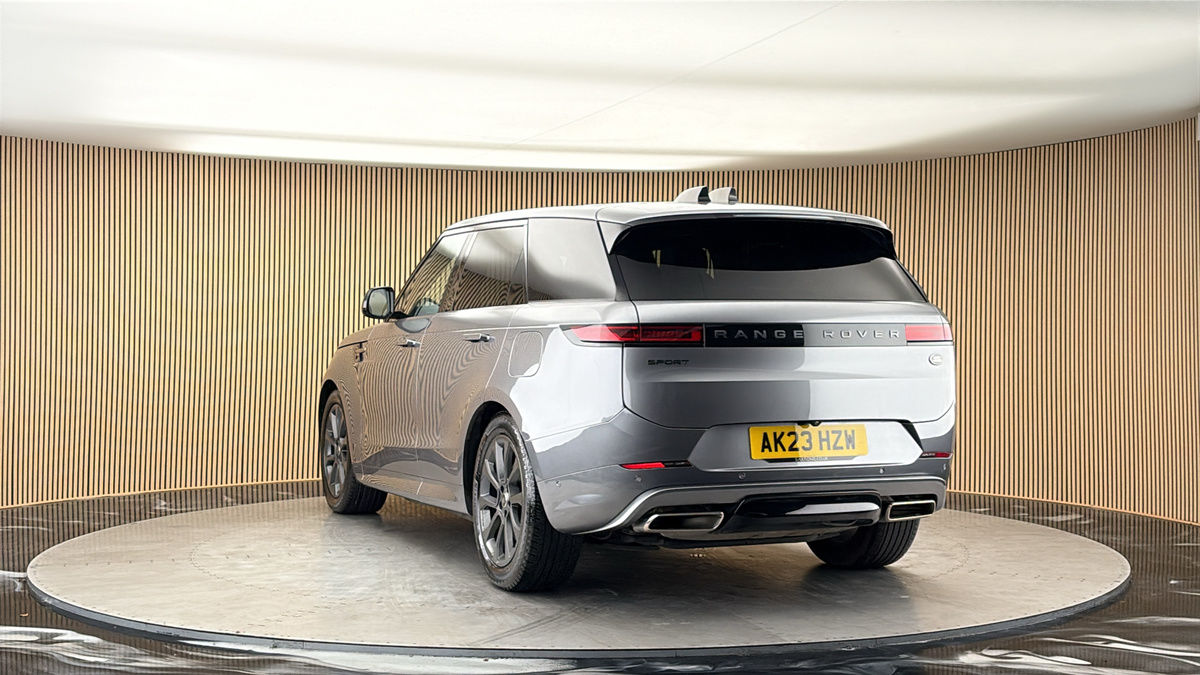 More views of Land Rover Range Rover Sport