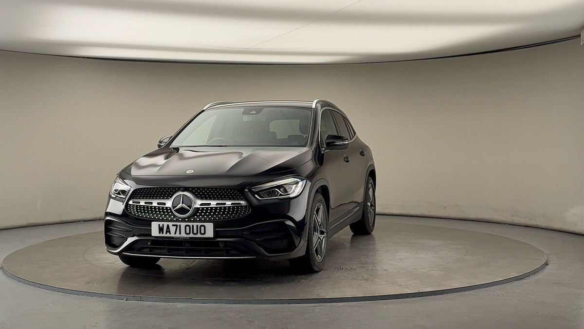 More views of Mercedes-Benz GLA