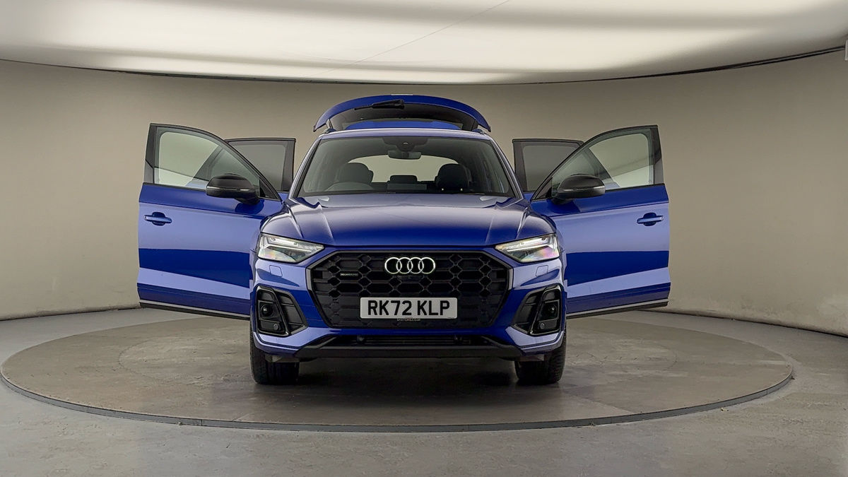 More views of Audi Q5