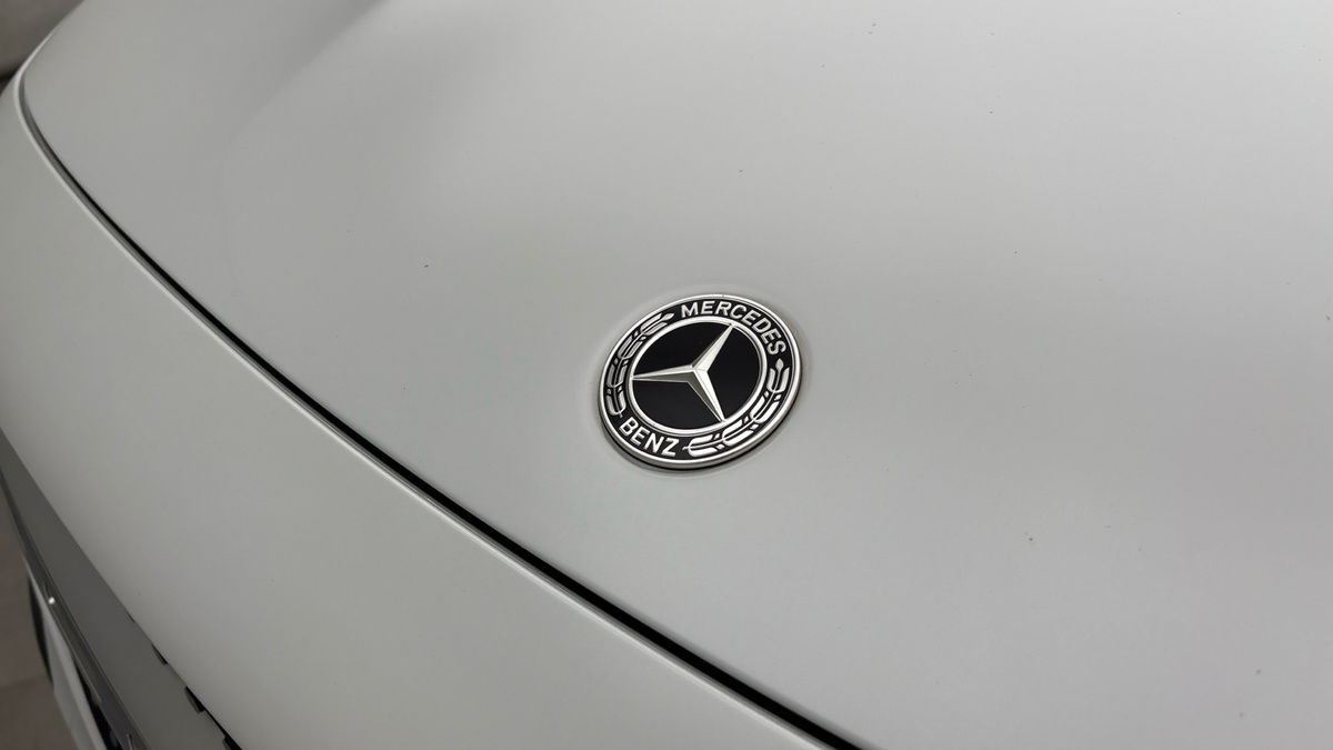 Mercedes-Benz GLB Image 24