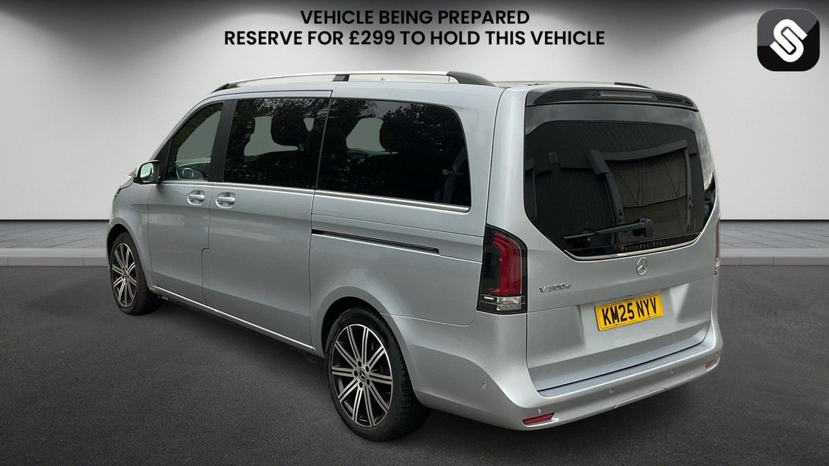Mercedes-Benz V Class Image 3