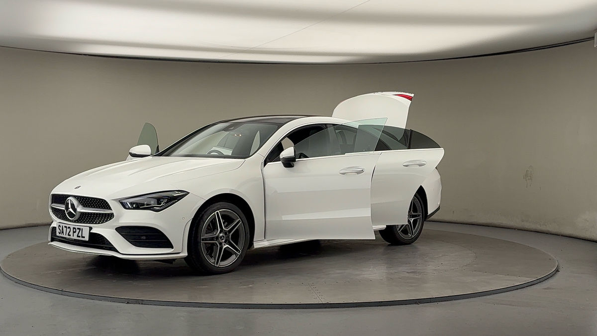 Mercedes-Benz CLA Image 22