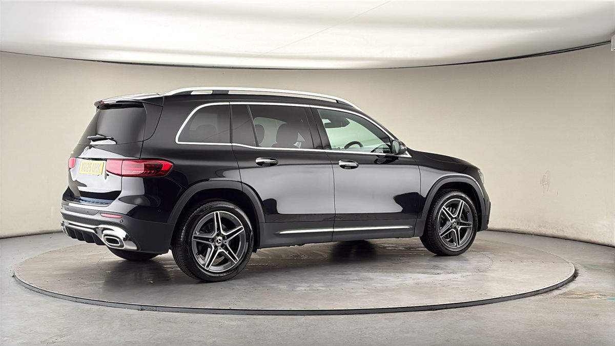 More views of Mercedes-Benz GLB