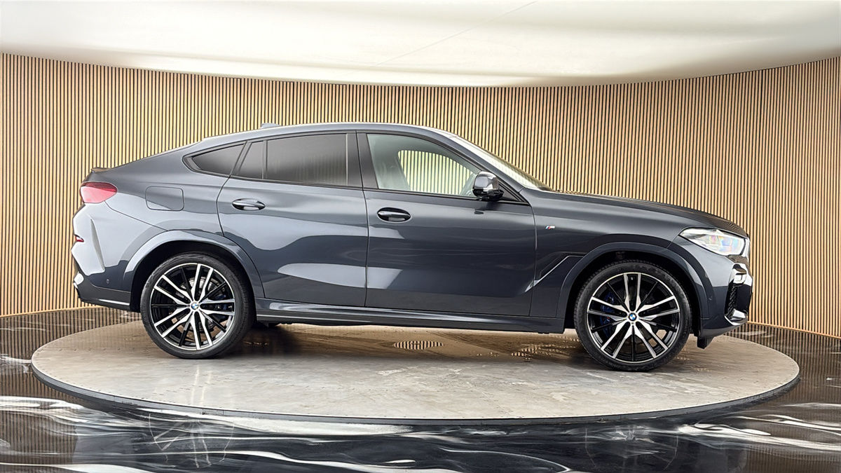 More views of BMW X6