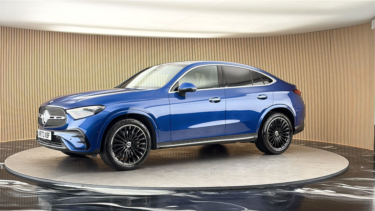 More views of Mercedes-Benz GLC