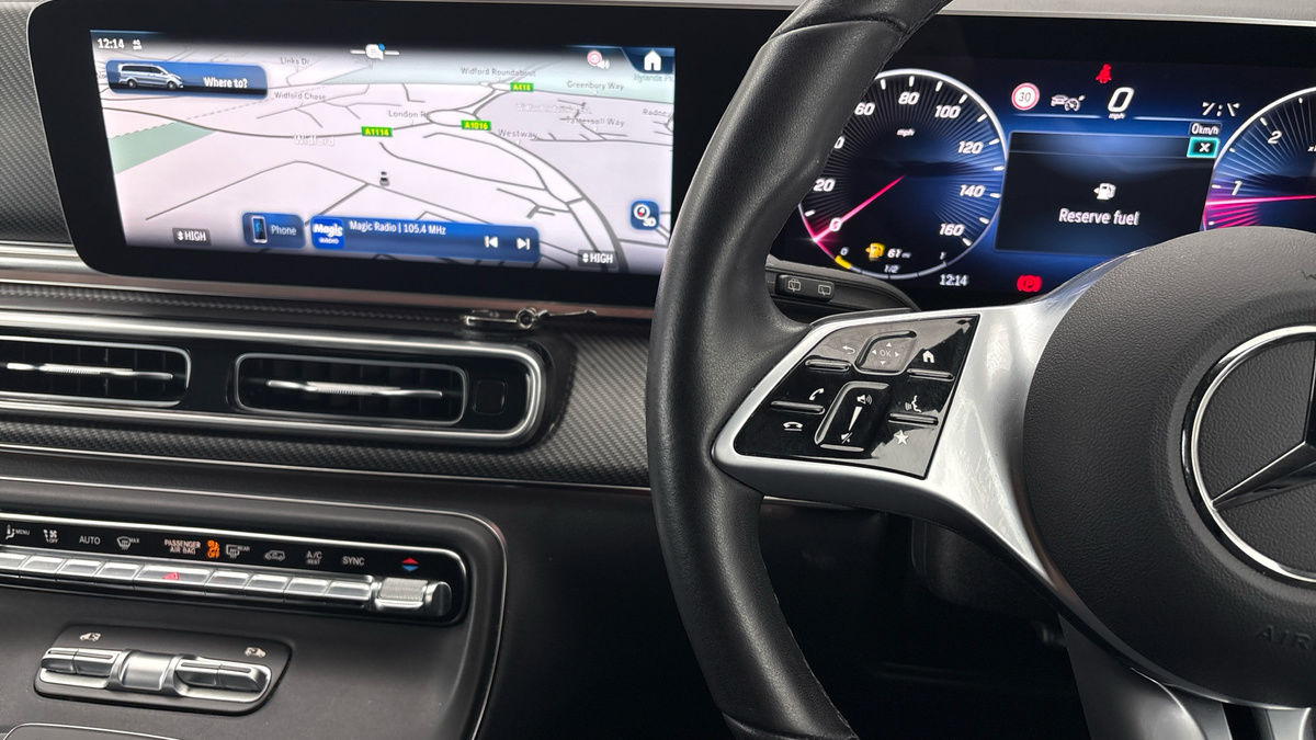 Mercedes-Benz V Class Image 13